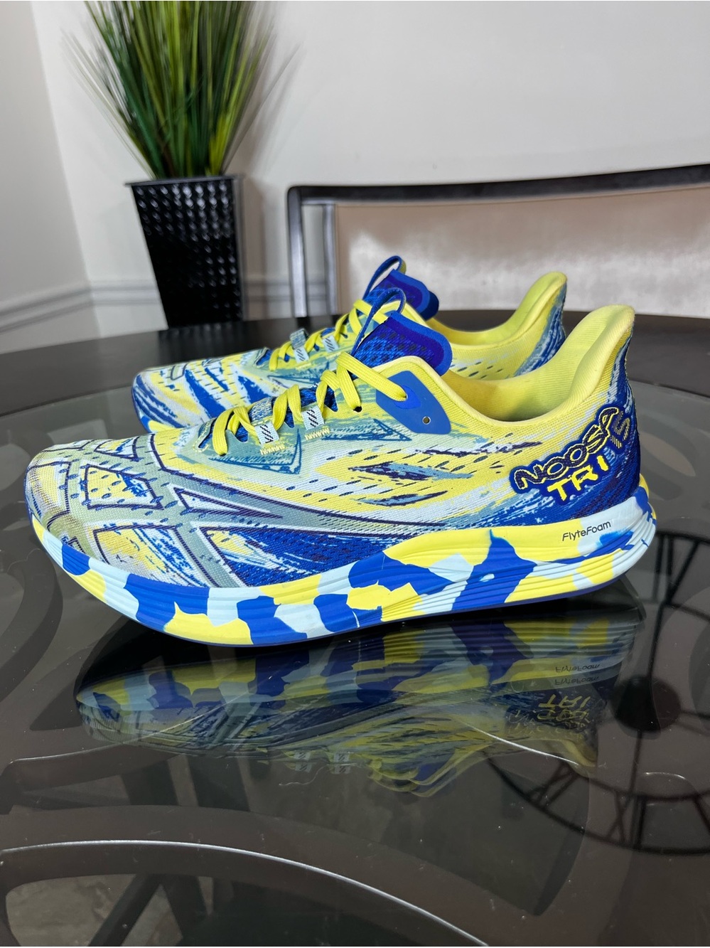 ASICS Noosa Tri 15 Running Shoes Blue Green Orange 1011B609 Sneakers Men’s Sz 11
